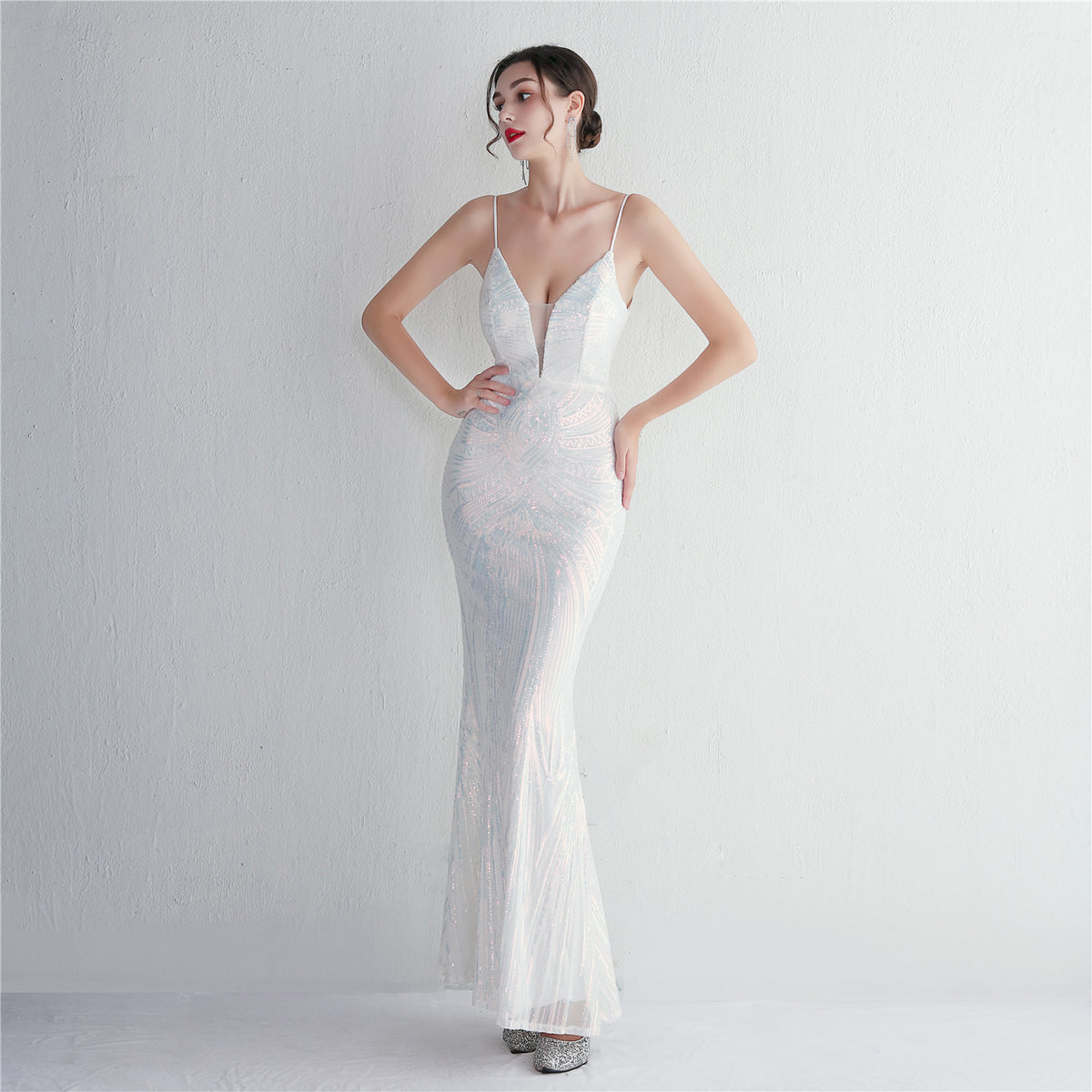 Sofya 19330 # New Style Spaghetti Strap Evening Gown with Sequins, Long Slim-Fit Evening Dress for Parties, Elegant and Graceful