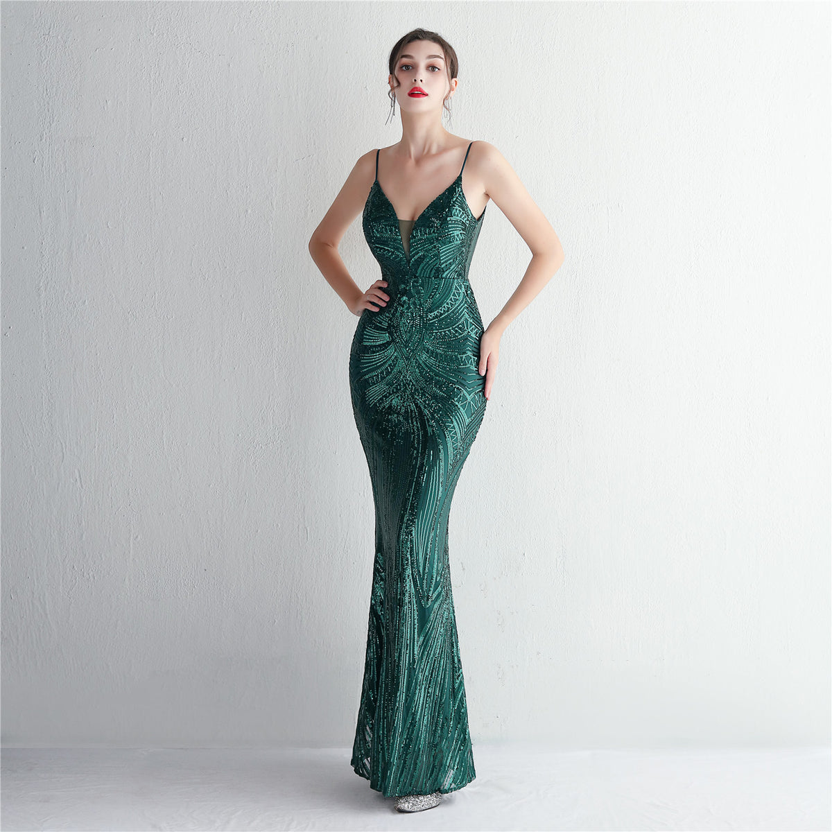 Sofya 19330 # New Style Spaghetti Strap Evening Gown with Sequins, Long Slim-Fit Evening Dress for Parties, Elegant and Graceful